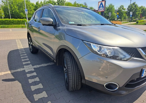 Nissan Qashqai cena 64800 przebieg: 113000, rok produkcji 2015 z Częstochowa małe 46